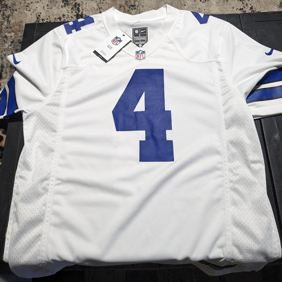 Dak Prescott Jersey - Picture 1 of 2